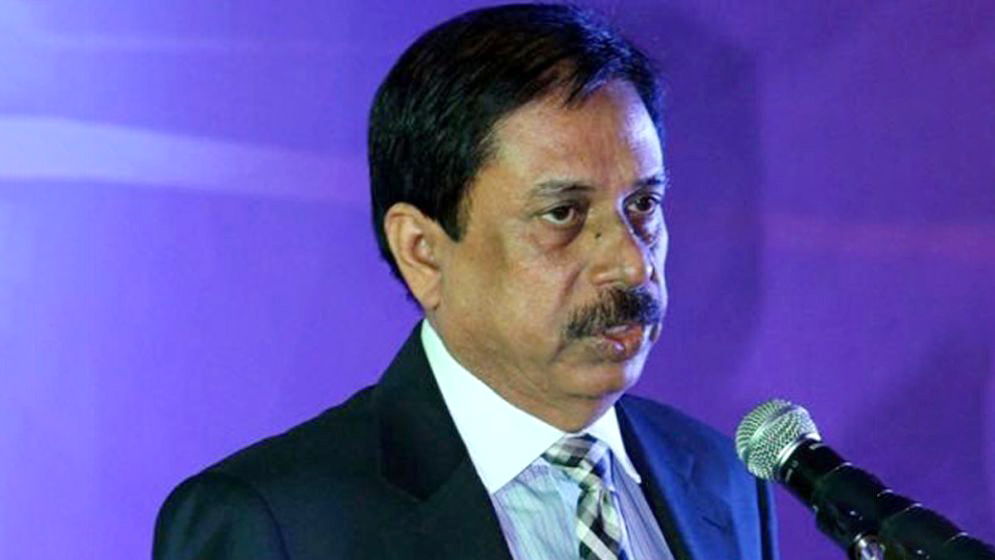 প্রশ্ন করার জন্য সাংবাদিকের চাকরি যায়, এই দায় কাকে দেব জানি না: মতিউর রহমান চৌধুরী