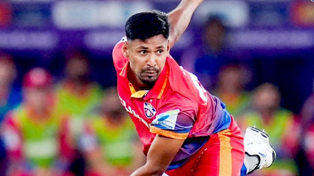 ১৫ উইকেট নিয়ে থামলেন মোস্তাফিজ