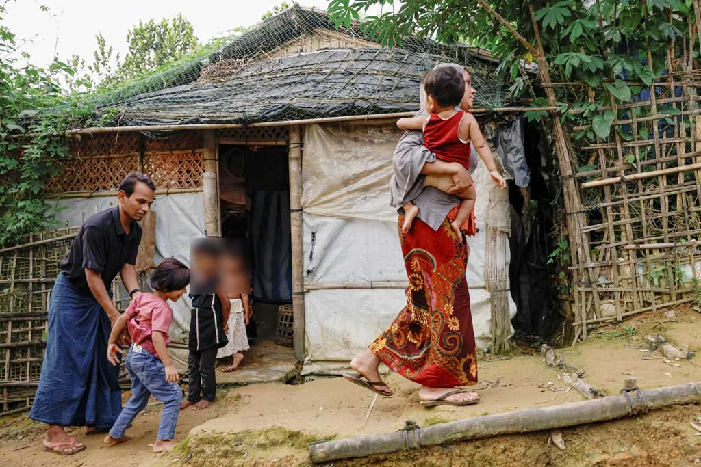 মিয়ানমারে রোহিঙ্গা মুসলিমদের নির্যাতন করছে আরাকান আর্মি: এইচআরডব্লিউ