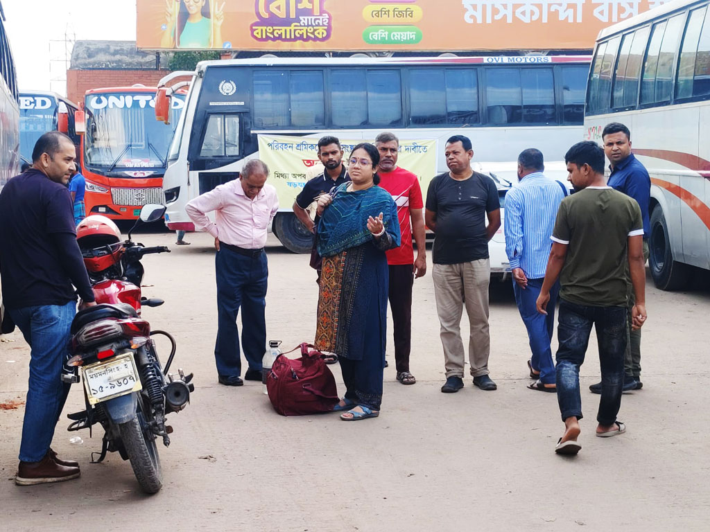 ধর্মঘট প্রত্যাহার, কাল থেকে চলবে ৫ জেলার বাস