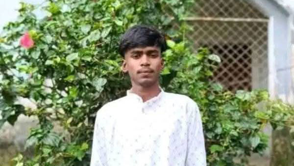 ময়মনসিংহে নিখোঁজের ৩ দিন পর সেপটিক ট্যাংক থেকে শিক্ষার্থীর লাশ উদ্ধার