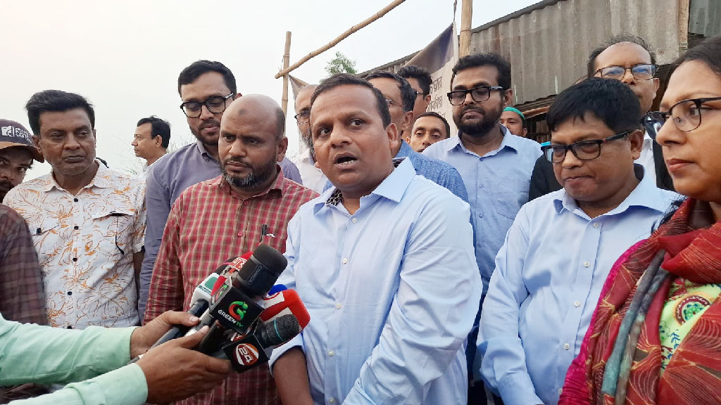 ঈদে নৌযান ও যানবাহনের ভাড়া বৃদ্ধির কোনো সুযোগ নেই: নৌপরিবহন প্রতিমন্ত্রী