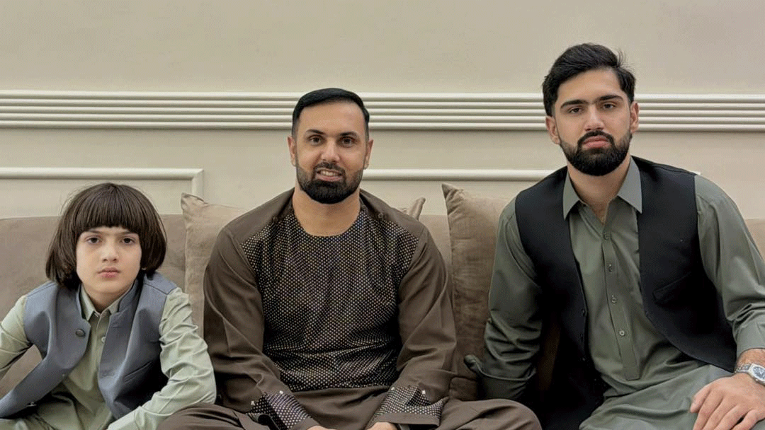 ঈদের শুভেচ্ছা জানালেন নবী-খাজারা