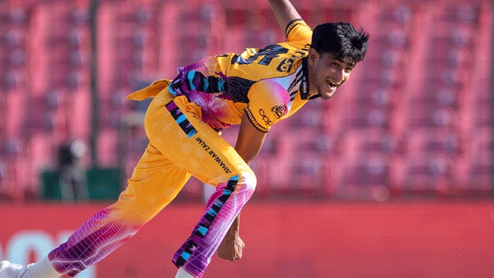 পিএসএল ফাইনালে রানাকে উড়িয়ে নিচ্ছে জালমি