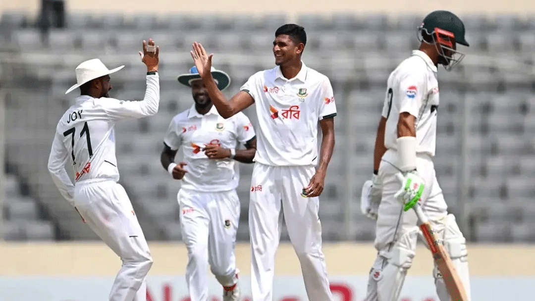 তাসকিন-মিরাজের পর এবার শুরুটা হলো রানার হাত ধরে