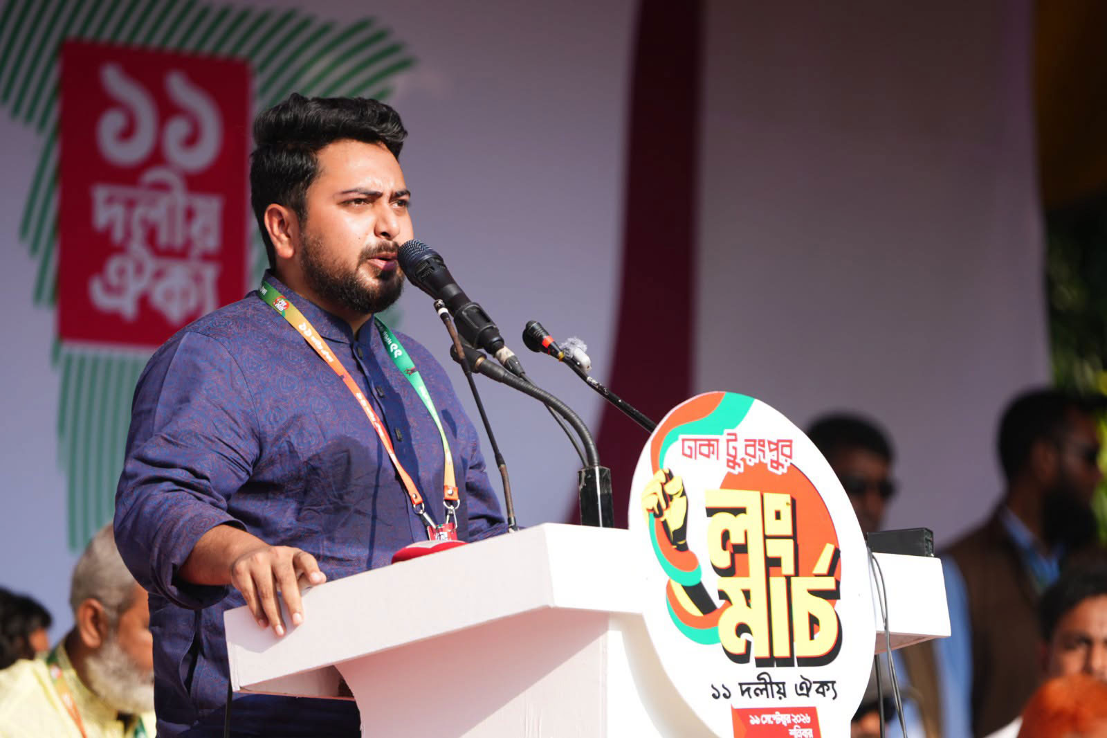 তারেক রহমানের নিজেকেই তাঁর যাওয়ার রাস্তা বেছে নিতে হবে: নাহিদ ইসলাম
