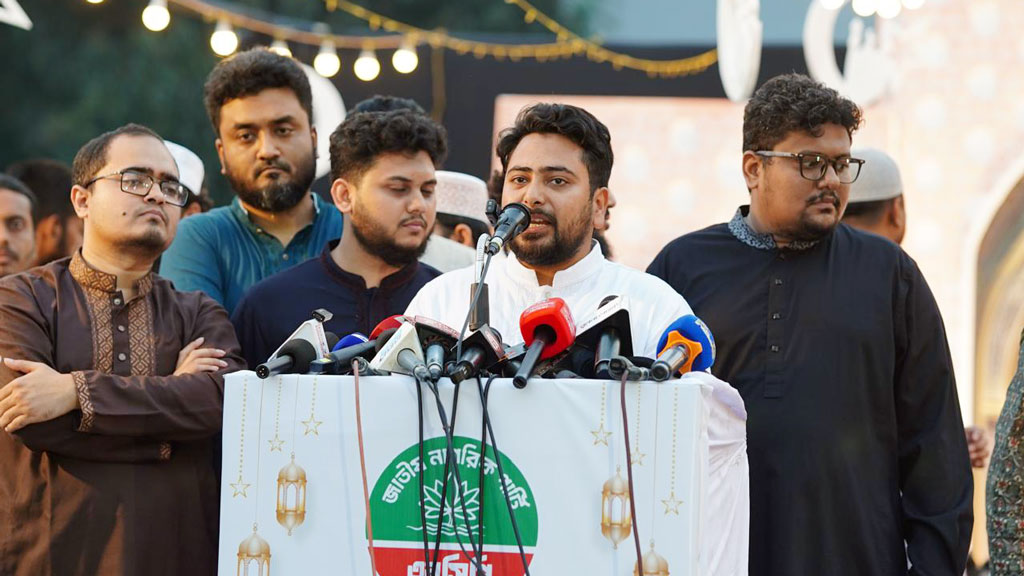 জুলাই সনদ বাস্তবায়ন না করলে সরকারের বৈধতা প্রশ্নবিদ্ধ হবে: নাহিদ ইসলাম