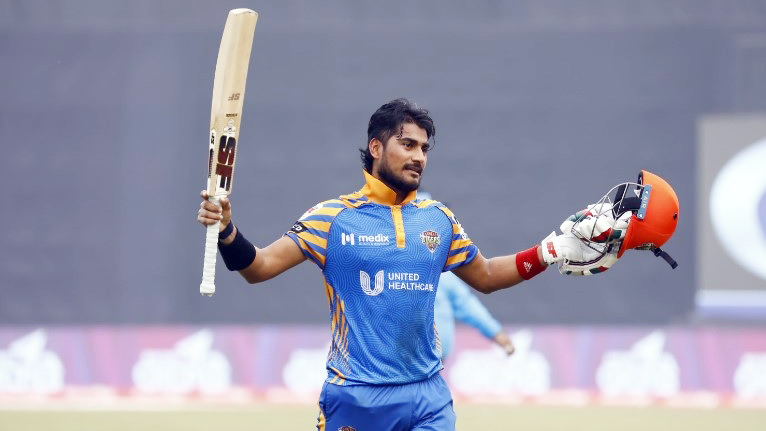 বিপিএলের আগে ‘কোটিপতি’ নাঈমের বার্তা