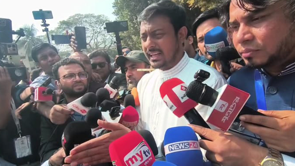 জয়ী হলে সন্ত্রাস–চাঁদাবাজদের হাড্ডি প্রশাসন দিয়ে গুঁড়া করব: নাসীরুদ্দীন পাটওয়ারী