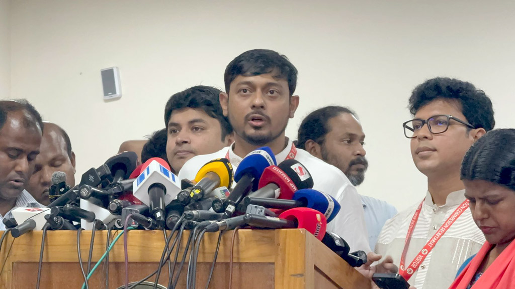 নির্বাচনে ধানের শীষ ও শাপল কলি হাড্ডাহাড্ডি লড়াই হবে: নাসীরুদ্দীন পাটওয়ারী