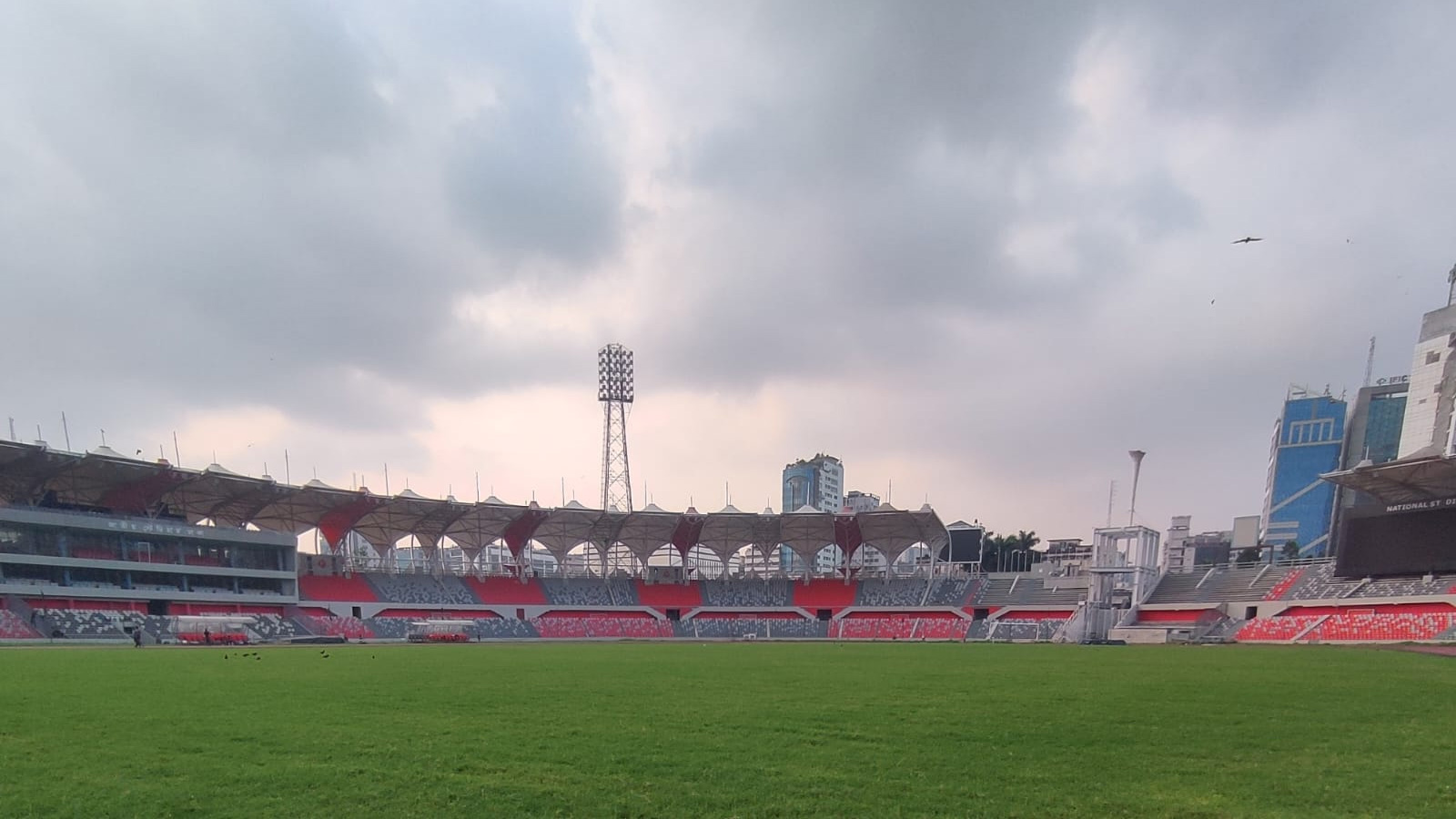 জাতীয় স্টেডিয়ামে ফিরতে পারে ঘরোয়া ফুটবল