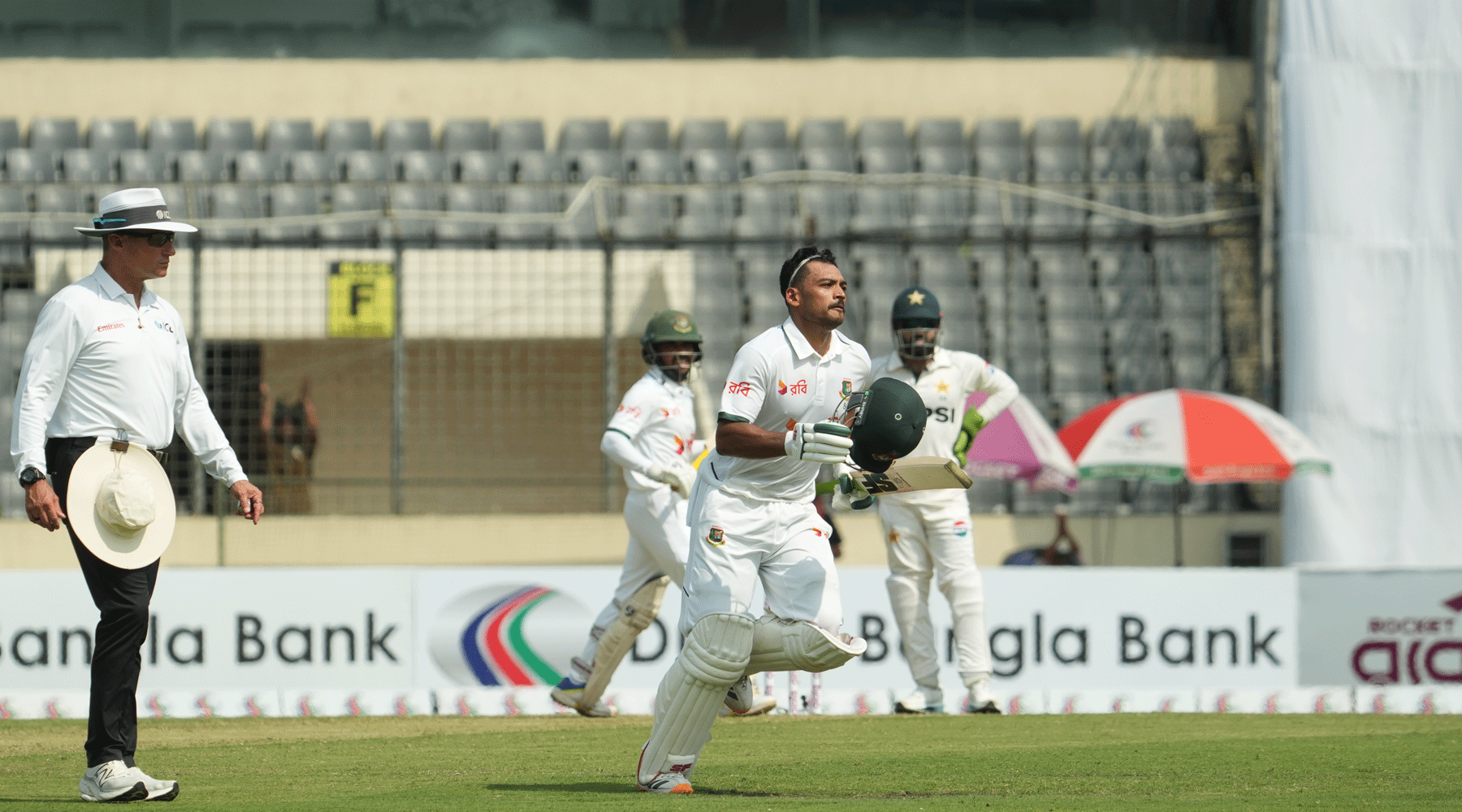 চাপের মুখে শান্তর কাউন্টার অ্যাটাকের প্রশংসায় মুমিনুল