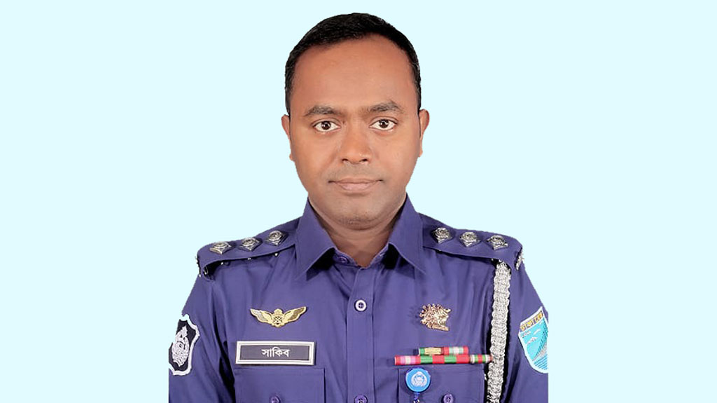 বিয়ের প্রতিশ্রুতি দিয়ে ধর্ষণ: এএসপির বিরুদ্ধে মামলা