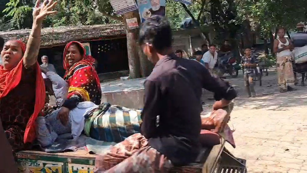 নাচোলে বিএনপির দুই পক্ষের সংঘর্ষ ও পাল্টাপাল্টি ধাওয়া, আহত ১৪