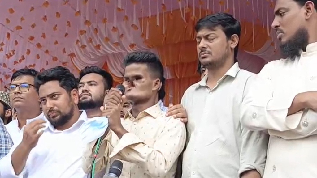 শেরপুর-২ আসনে এনসিপির মনোনয়নপত্র নিলেন জুলাই যোদ্ধা খোকন চন্দ্র বর্মণ