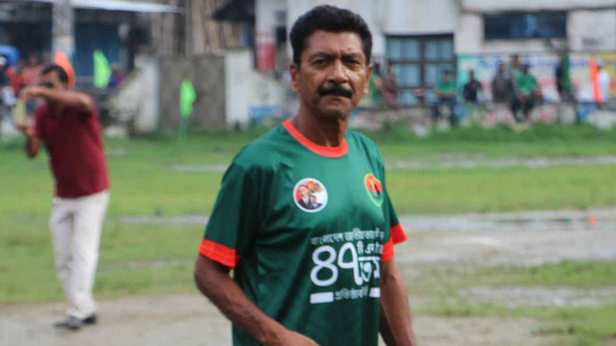 চলে গেলেন বাংলাদেশের সাবেক ফুটবলার নীরা