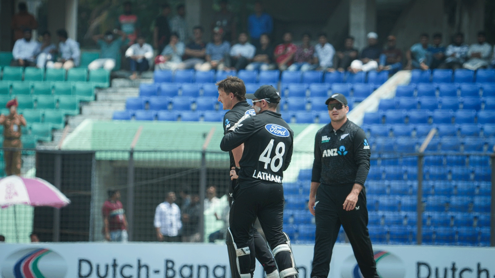 হঠাৎ কেন টি-টোয়েন্টি দলে পরিবর্তন আনল নিউজিল্যান্ড