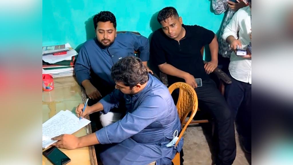 হামলার ঘটনায় এবার বিএনপি নেতা-কর্মীদের বিরুদ্ধে এনসিপির লিখিত অভিযোগ