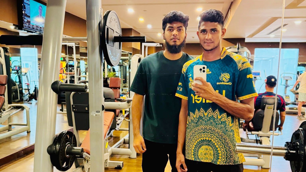 রাতেই পাকিস্তান থেকে দুবাই যাচ্ছেন রিশাদ-নাহিদরা