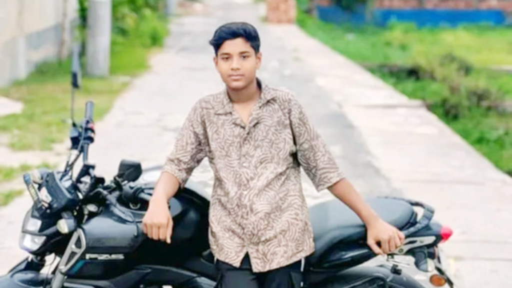 সিদ্ধিরগঞ্জে চড়-থাপ্পড়ের জেরে কিশোর খুন, গ্রেপ্তার ৪