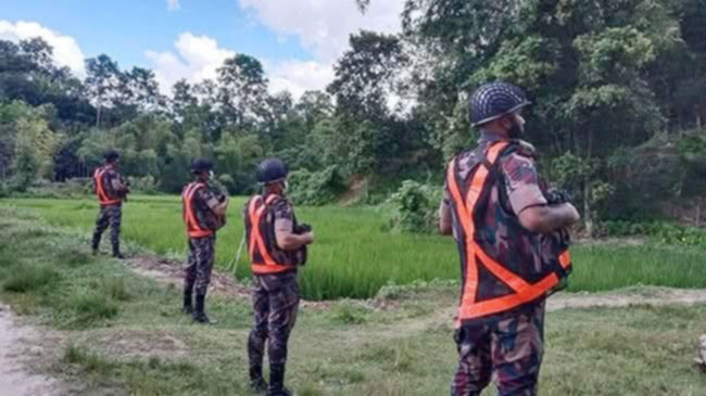 নাইক্ষ্যংছড়ি সীমান্তে বিদ্রোহী ও অনুপ্রবেশকারী ঠেকাতে বিজিবির ড্রোন-থার্মাল ইমেজার
