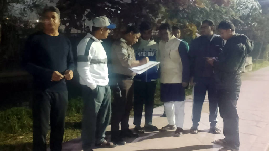 নিকুঞ্জে অজ্ঞান পার্টির কবলে অষ্টম শ্রেণির ছাত্র