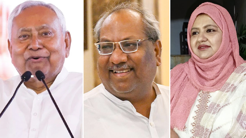 নিকাব বিতর্ক: মুখ্যমন্ত্রী ও মন্ত্রীর বিরুদ্ধে সমাজবাদী পার্টির নেত্রীর থানায় অভিযোগ