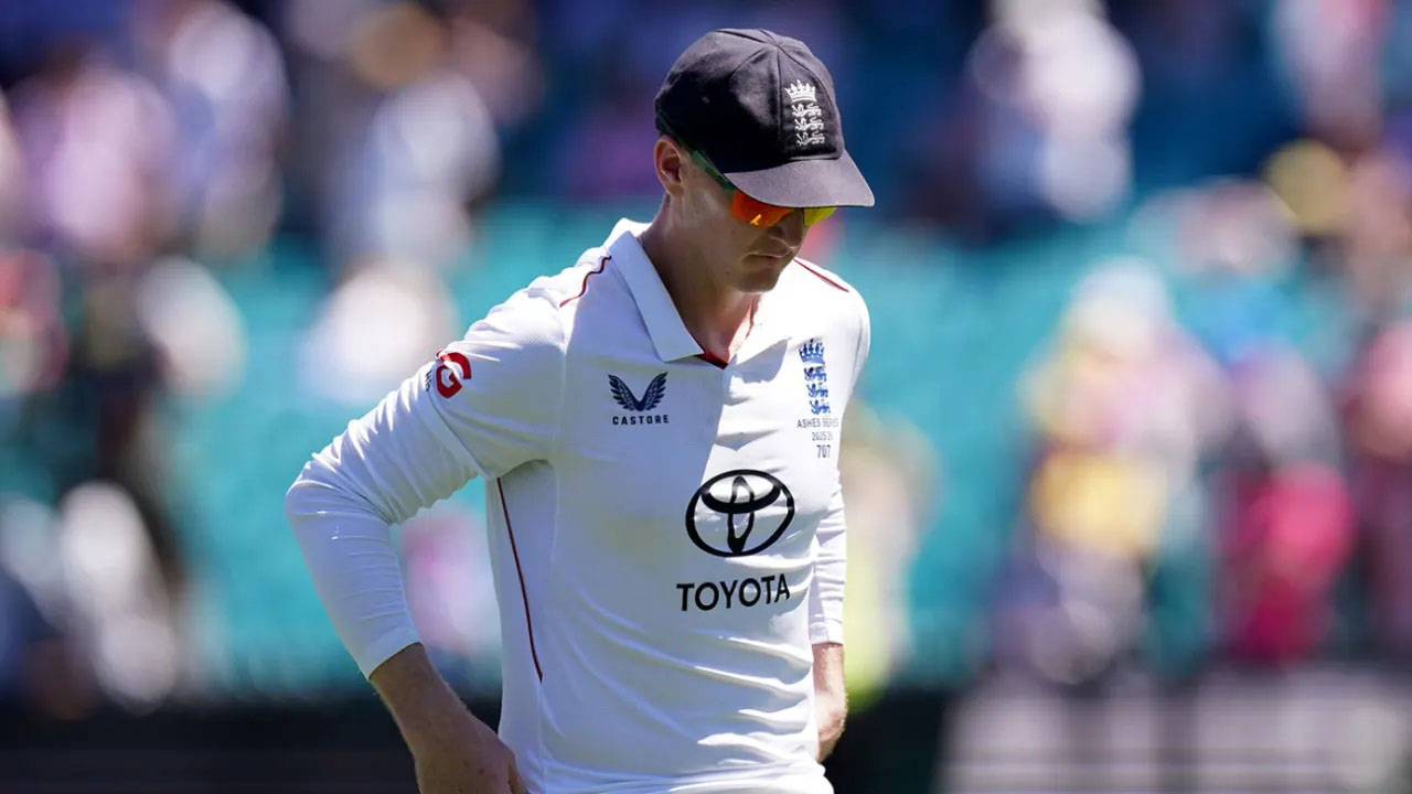 নাইটক্লাব-কাণ্ডে মিথ্যা বলেছিলেন ইংল্যান্ডের ক্রিকেটার