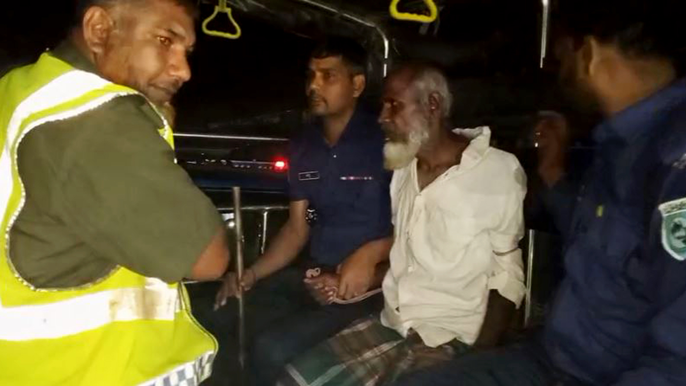 পরকীয়ার জেরে যুবককে গলা কেটে হত্যা, আটক ৩