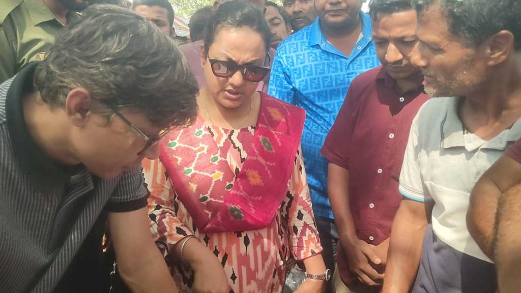 নীলফামারীর পশুর হাটে অতিরিক্ত হাসিল আদায়, জরিমানা নামমাত্র