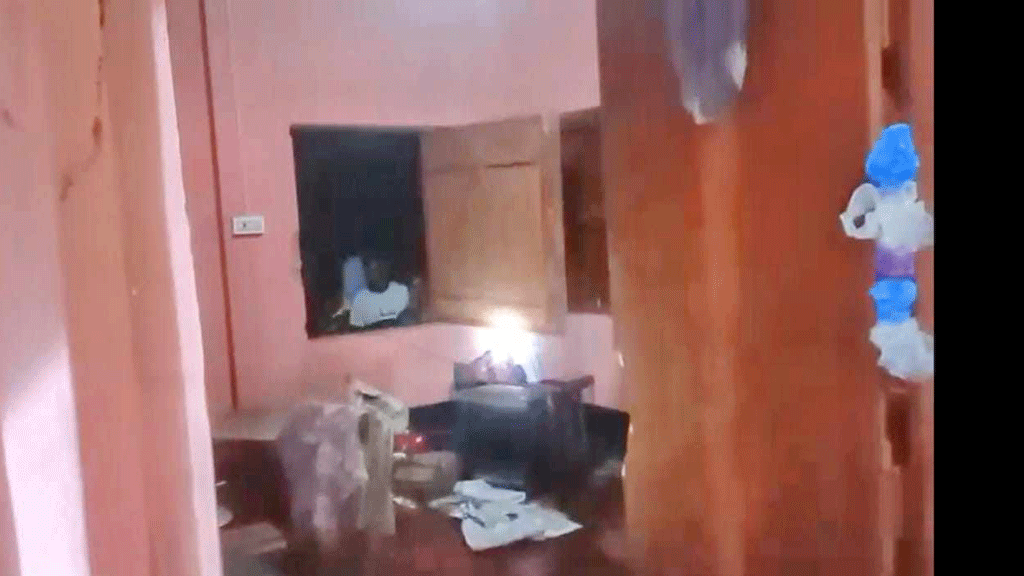বন বিভাগের কার্যালয়ে বন্য হাতির তাণ্ডব, তছনছ