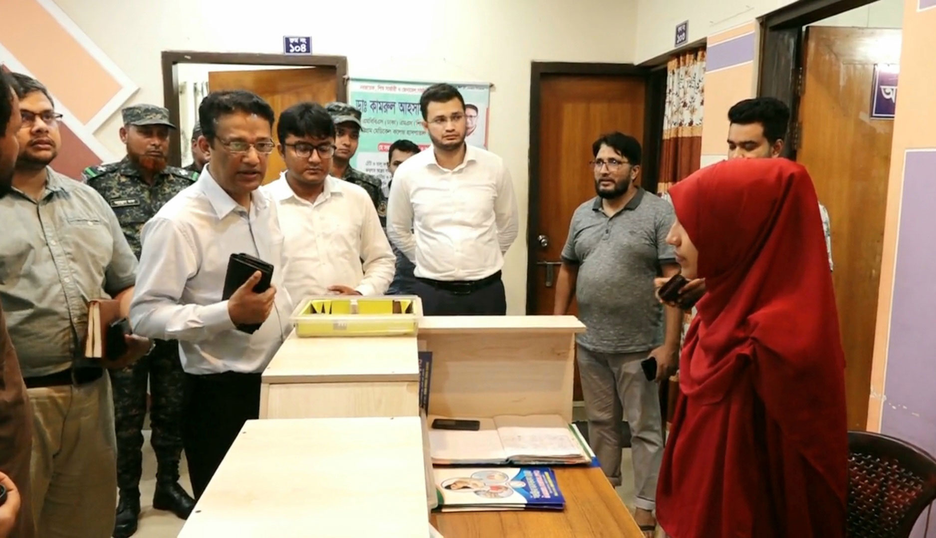 নোয়াখালীতে দুই হাসপাতালকে ৭০ হাজার টাকা জরিমানা, অনুমোদনহীন শয্যা বন্ধ