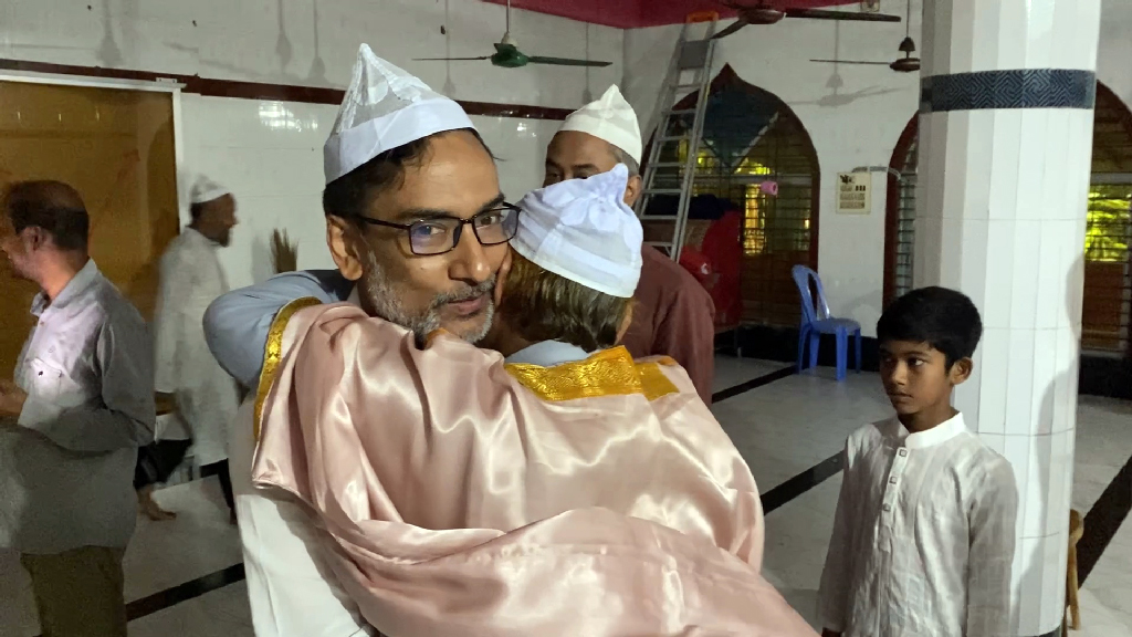 নোয়াখালীর ৫ গ্রামের কয়েকটি পরিবারে আজ ঈদ