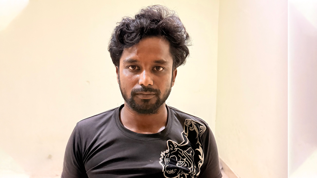 ধামইরহাটে ছুরিকাঘাতে নারী নিহত, স্বামী আটক