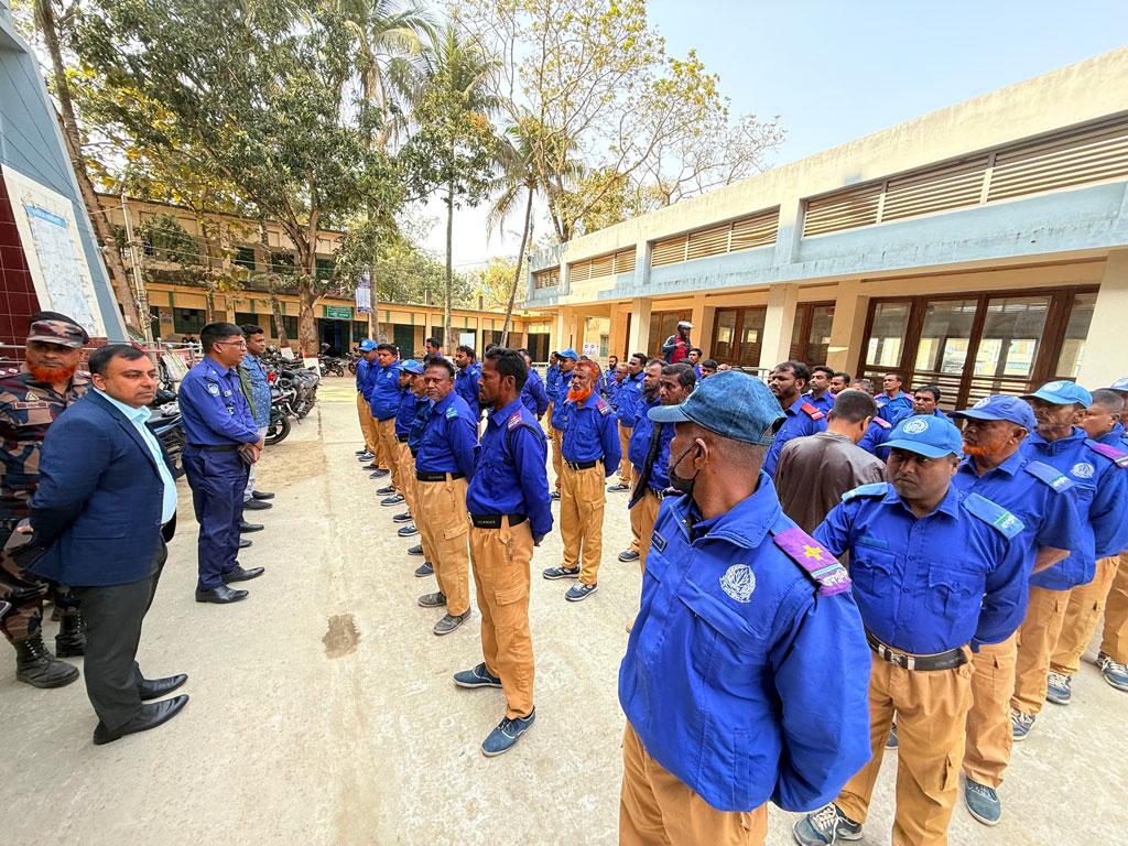ধামইরহাটে ৫৩ ভোটকেন্দ্রের ৩৭টি ঝুঁকিপূর্ণ