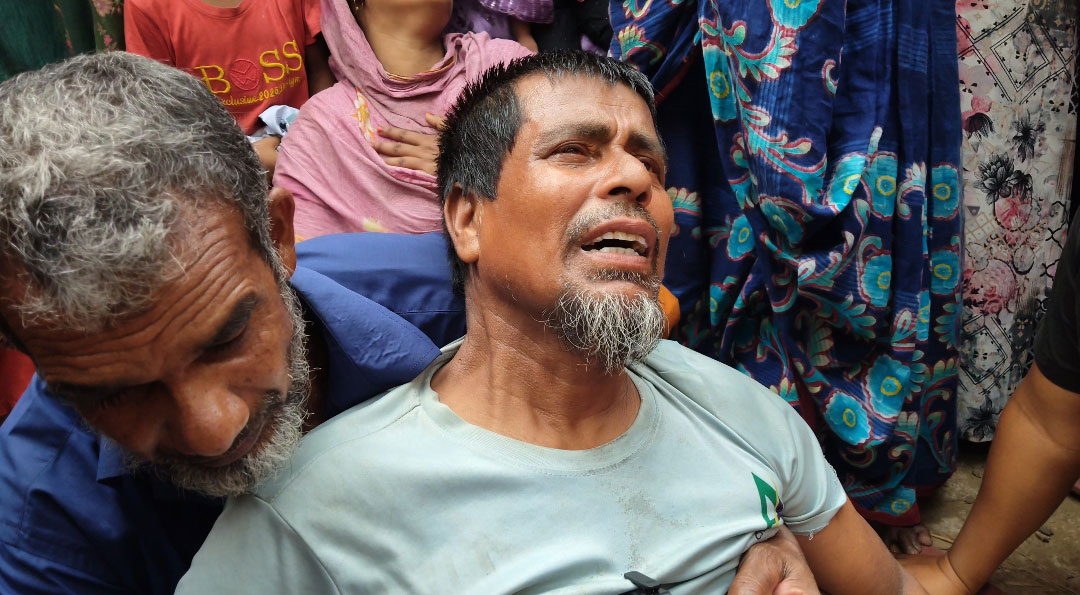 নওগাঁয় চার হত্যাকাণ্ড, থামছে না স্বজনদের আহাজারি