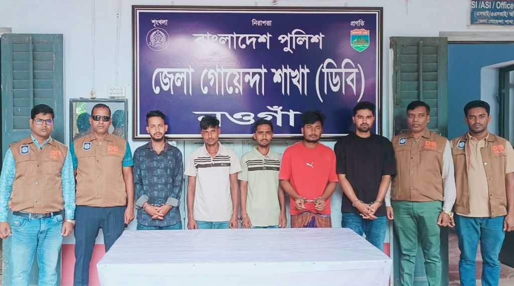 ১ মাস ধরে পরিকল্পনা, ক্যাশিয়ারকে মারধর করে ৩৪ লাখ টাকা ছিনতাই