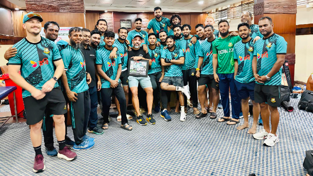 বাংলাদেশের পেস বোলিং কোচের বিদায়ে তামিমের ভাইয়ের আবেগী পোস্ট