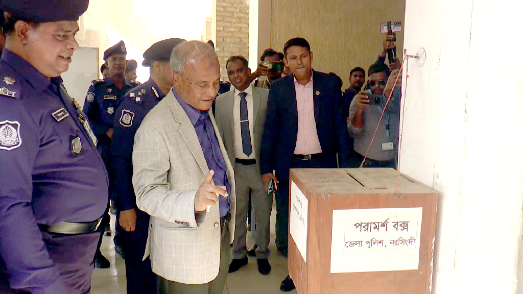 নরসিংদীতে সংঘাত বন্ধে বিশেষ কম্বিং অপারেশন চালানো হবে: স্বরাষ্ট্র উপদেষ্টা