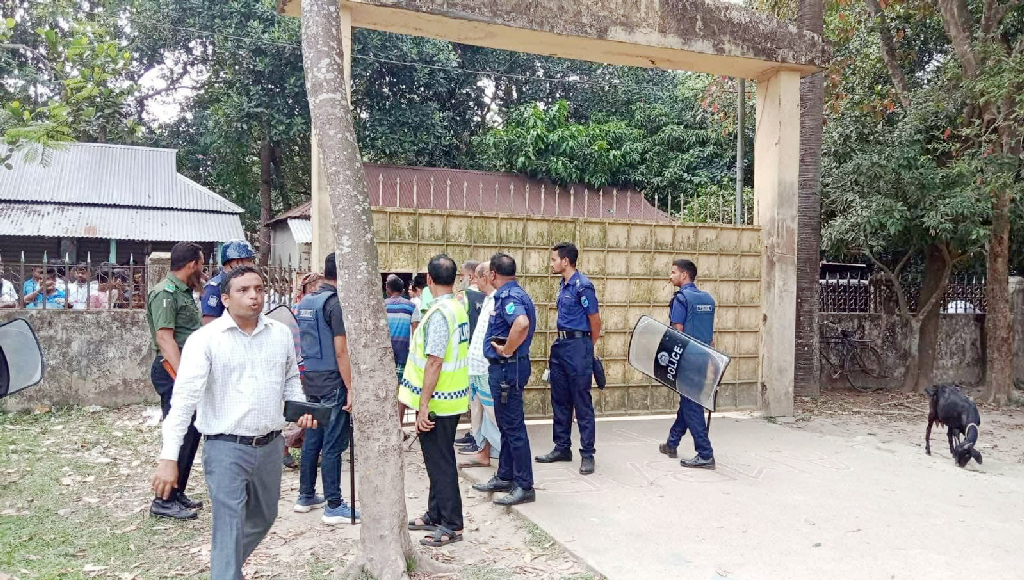 প্রাইভেট পড়াতে রাজি না হওয়ায় শিক্ষকের ওপর হামলা, গ্রেপ্তার ২