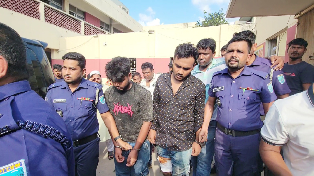 নারায়ণগঞ্জে মাদকবিরোধী অভিযানে গোলাগুলি, ৩ পুলিশ সদস্যসহ এক অস্ত্রধারী আহত