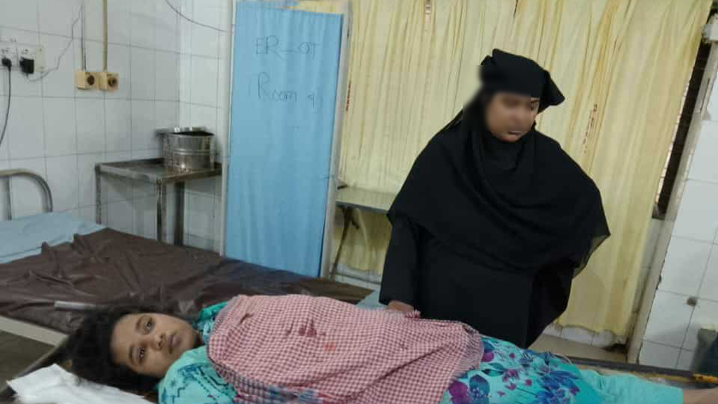 নারায়ণগঞ্জে র‍্যাবের অভিযানে ‘সন্ত্রাসীদের গুলি’, লাগল গৃহবধূর শরীরে