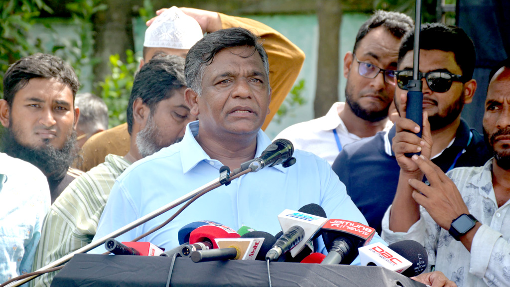 ফতুল্লা স্টেডিয়ামের করুণ অবস্থা দেখে কান্না আসছে: বিসিবি সভাপতি বুলবুল