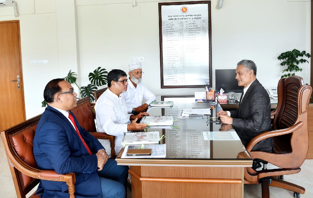 সড়কে দুর্ঘটনা কমাতে নিসচার সঙ্গে সেতুমন্ত্রীর বৈঠক