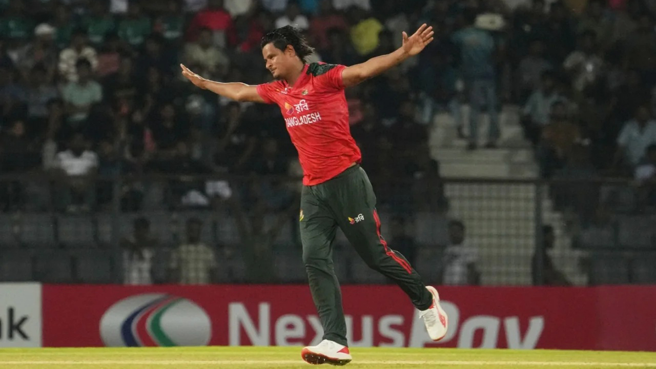 সিরিজের মাঝপথে বাংলাদেশ দলে নাসুম