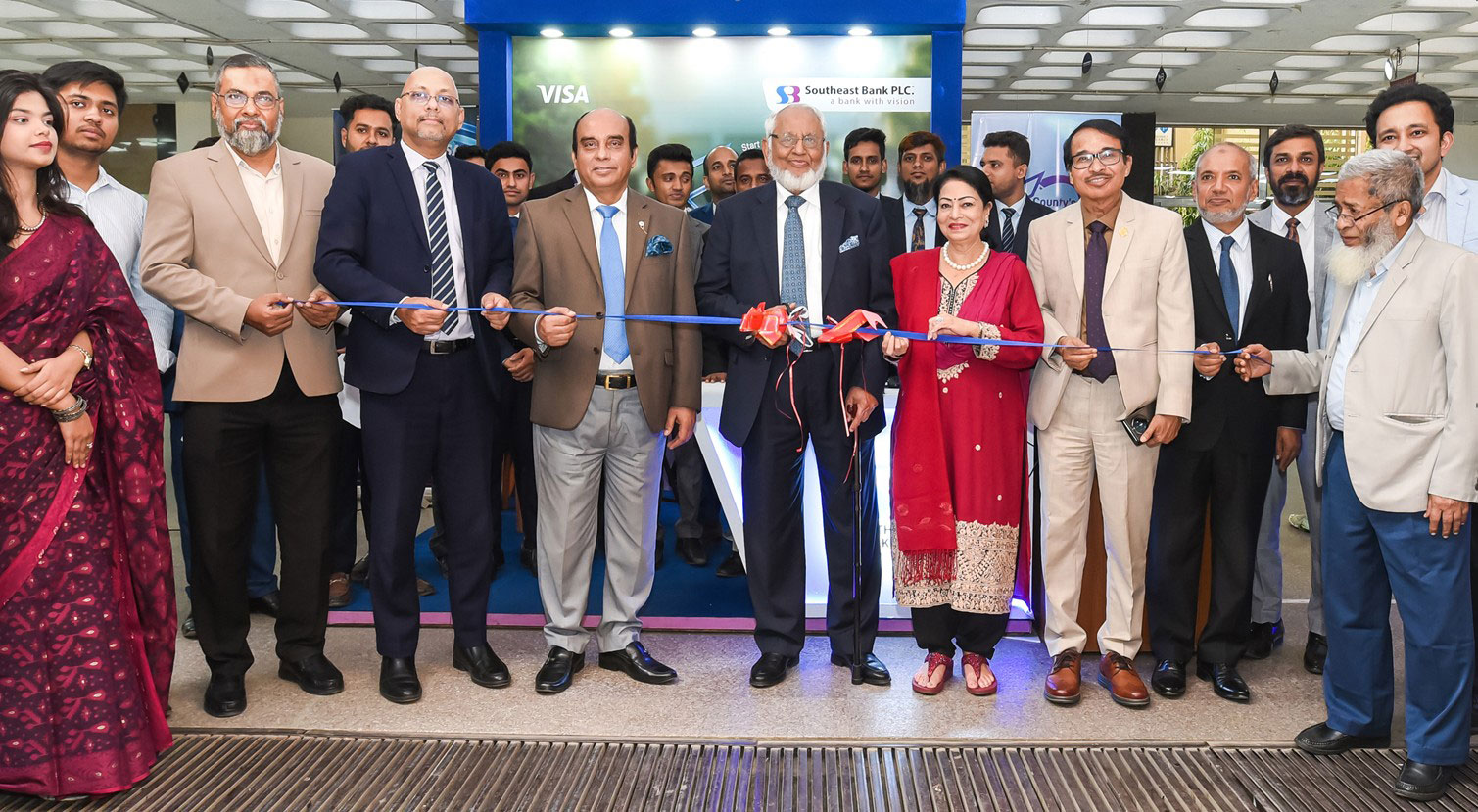 সাউথইস্ট ব্যাংক ও নর্থ সাউথ ইউনিভার্সিটির যৌথ উদ্যোগে এক্সক্লুসিভ ভিসা ব্র্যান্ডেড স্টুডেন্ট কার্ড চালু