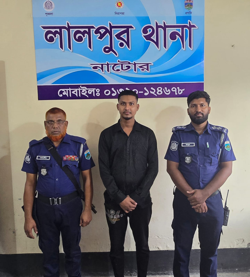 হেনস্তার শিকার দুই বিদেশি পর্যটক: মামলার প্রধান আসামি গ্রেপ্তার