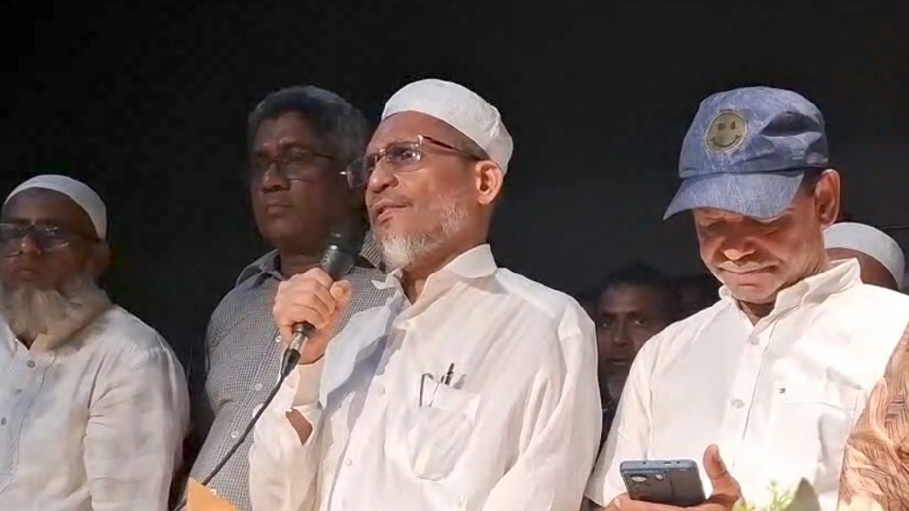দেশের স্বাধীনতা-সার্বভৌমত্বের বিষয়ে আপস করব না: লুৎফুজ্জামান বাবর