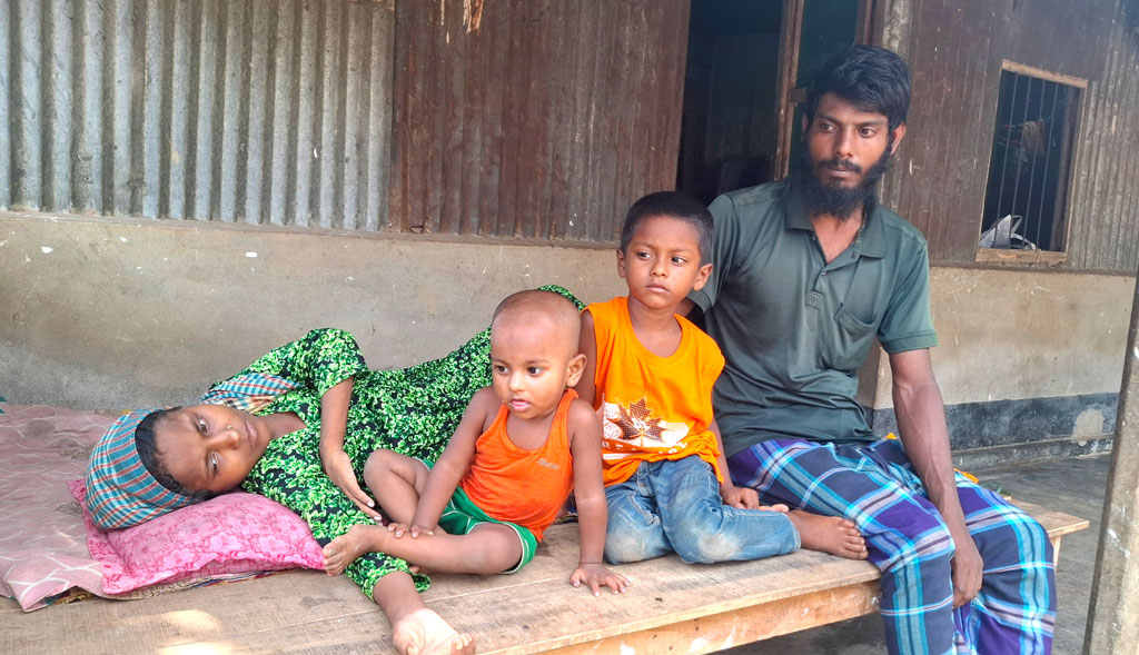 দুটি কিডনি বিকল মুর্শিদার, বাঁচার আকুতি