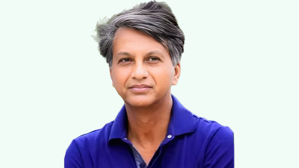 সাবেক আইজিপি নূর মোহাম্মদ ও তাঁর স্ত্রীর নামে মামলা
